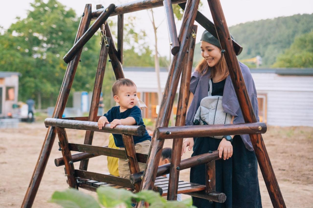 Отель Yoichi Vineyard Glamping Экстерьер фото